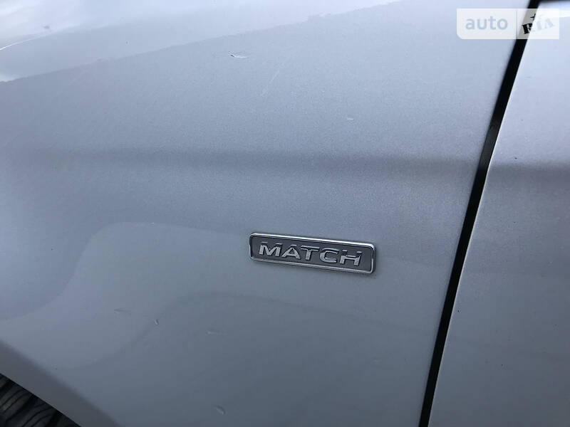 Універсал Volkswagen Golf 2012 в Луцьку