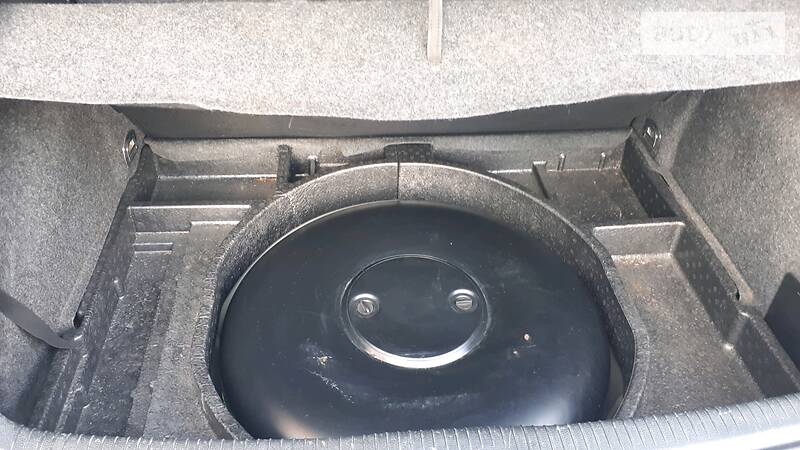 Хэтчбек Volkswagen Golf 2007 в Виннице