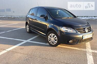 Хетчбек Volkswagen Golf 2006 в 