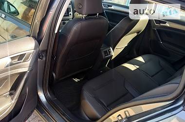 Універсал Volkswagen Golf 2015 в 