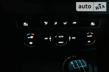 Універсал Volkswagen Golf 2015 в 