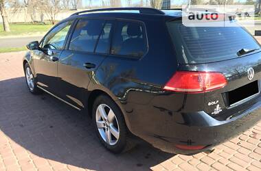 Універсал Volkswagen Golf 2013 в 