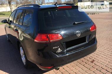 Універсал Volkswagen Golf 2013 в 