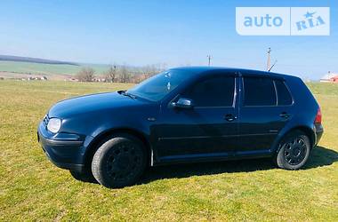 Седан Volkswagen Golf 1999 в 