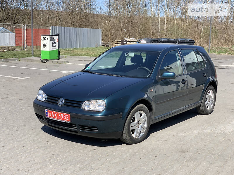 Хетчбек Volkswagen Golf 2002 в Калуші фото 4 Хетчбек Volkswagen Golf 2002 в Калуші