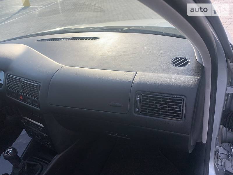 Хэтчбек Volkswagen Golf 2002 в Ивано-Франковске фото 72 Хэтчбек Volkswagen Golf 2002 в Ивано-Франковске