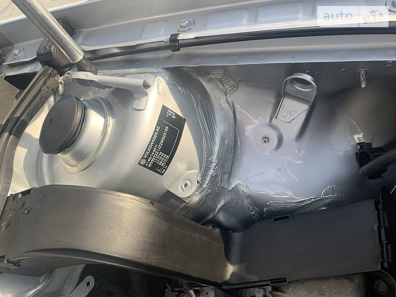 Хэтчбек Volkswagen Golf 2002 в Ивано-Франковске фото 77 Хэтчбек Volkswagen Golf 2002 в Ивано-Франковске