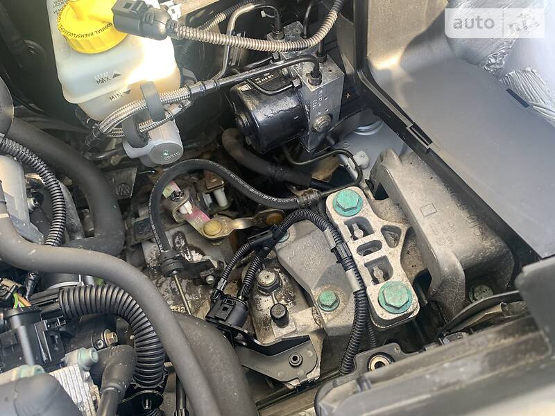 Хэтчбек Volkswagen Golf 2002 в Ивано-Франковске фото 82 Хэтчбек Volkswagen Golf 2002 в Ивано-Франковске