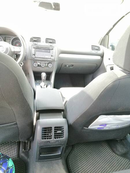 Хетчбек Volkswagen Golf 2012 в Києві фото 41 Хетчбек Volkswagen Golf 2012 в Києві
