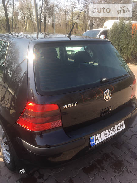 Хетчбек Volkswagen Golf 2000 в Рівному