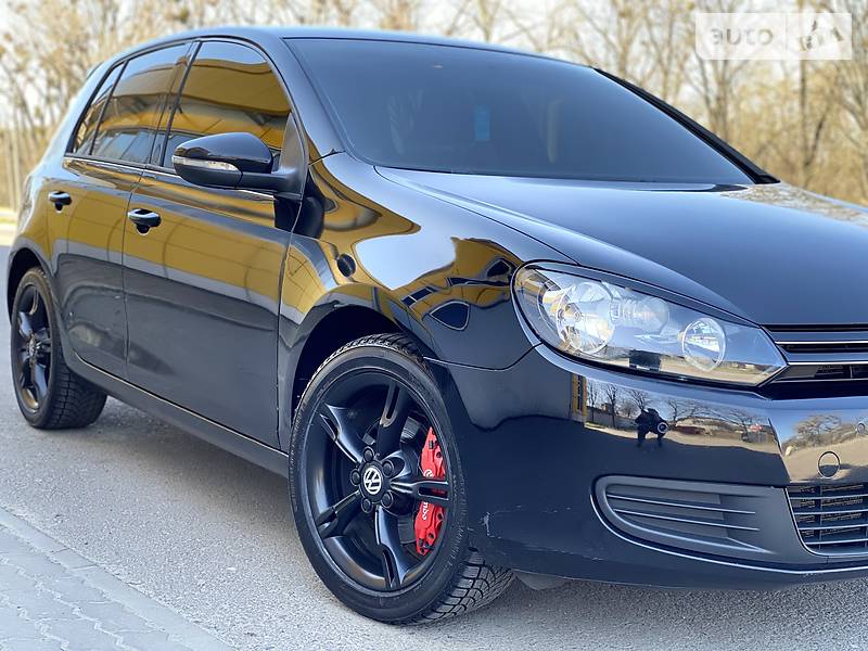 Хетчбек Volkswagen Golf 2009 в Рівному