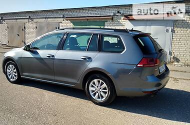 Універсал Volkswagen Golf 2015 в 