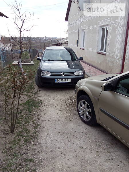 Хетчбек Volkswagen Golf 2000 в Підволочиську