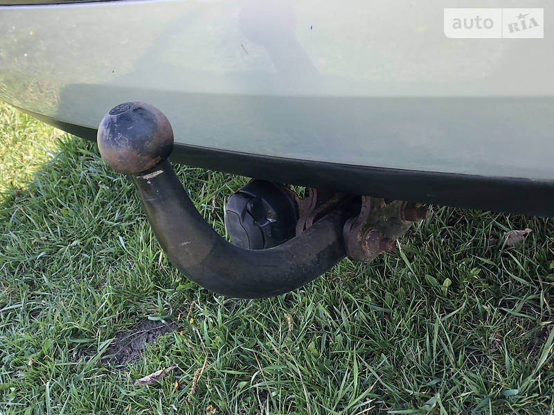 Універсал Volkswagen Golf 2000 в Бучачі