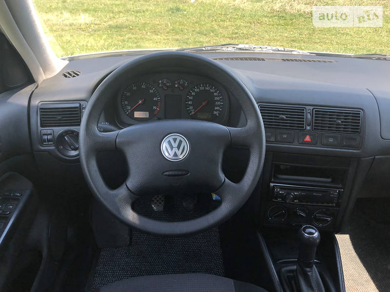 Універсал Volkswagen Golf 2000 в Бучачі