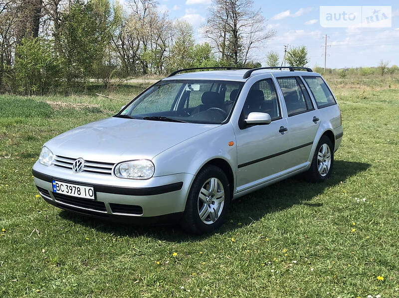 Універсал Volkswagen Golf 2000 в Бучачі