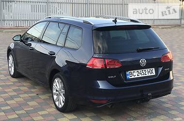 Универсал Volkswagen Golf 2014 в Стрые