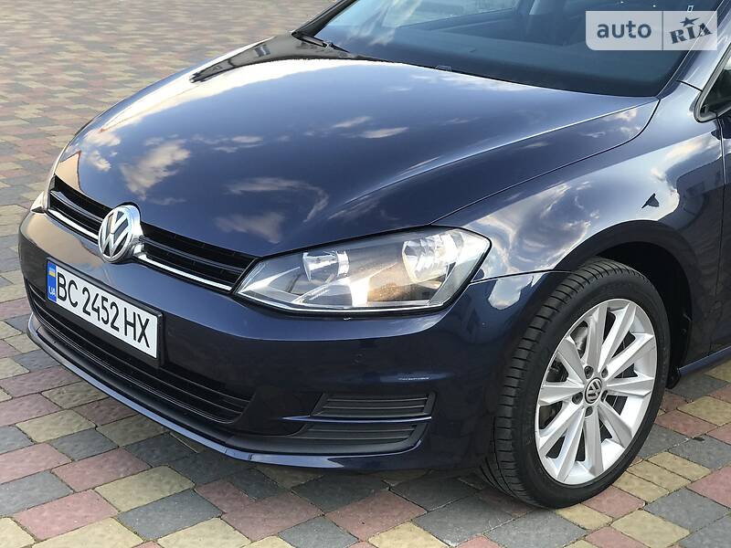 Універсал Volkswagen Golf 2014 в Стрию