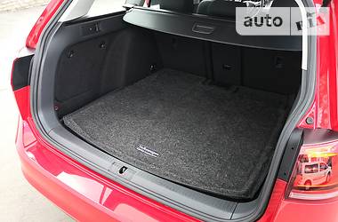 Універсал Volkswagen Golf 2015 в 