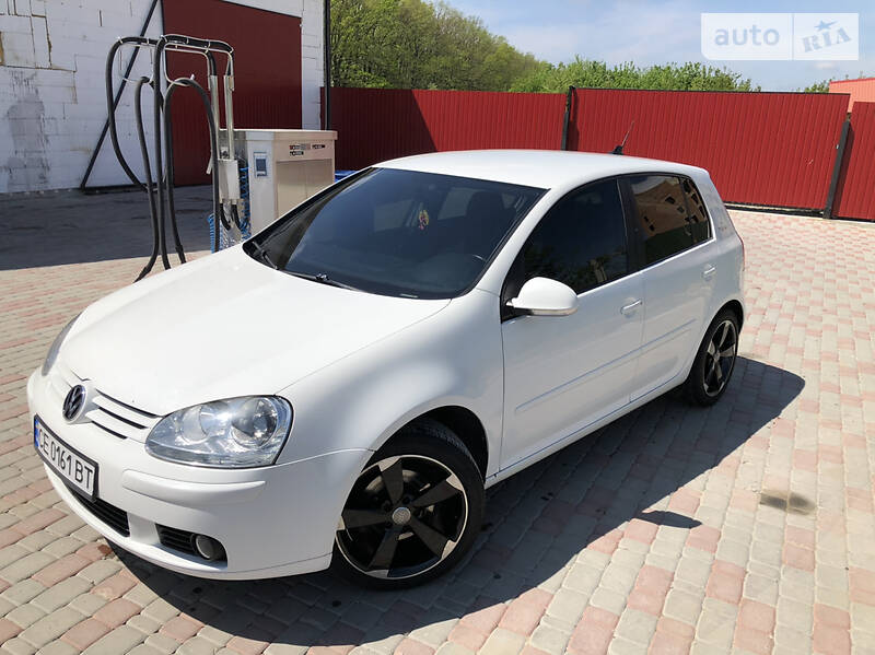 Хетчбек Volkswagen Golf 2007 в Заставній