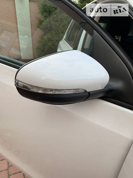 Хетчбек Volkswagen Golf 2009 в Вінниці