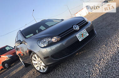 Універсал Volkswagen Golf 2014 в 