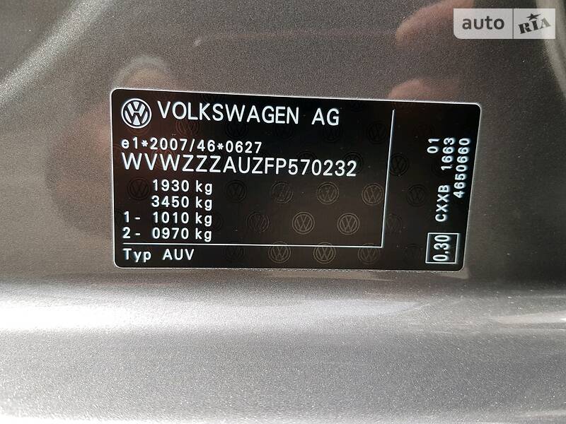 Універсал Volkswagen Golf 2014 в Луцьку