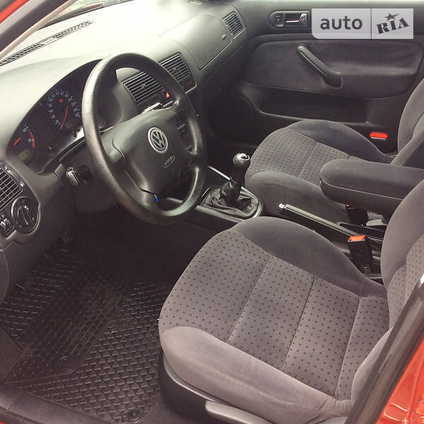 Хетчбек Volkswagen Golf 1998 в Києві фото 12 Хетчбек Volkswagen Golf 1998 в Києві