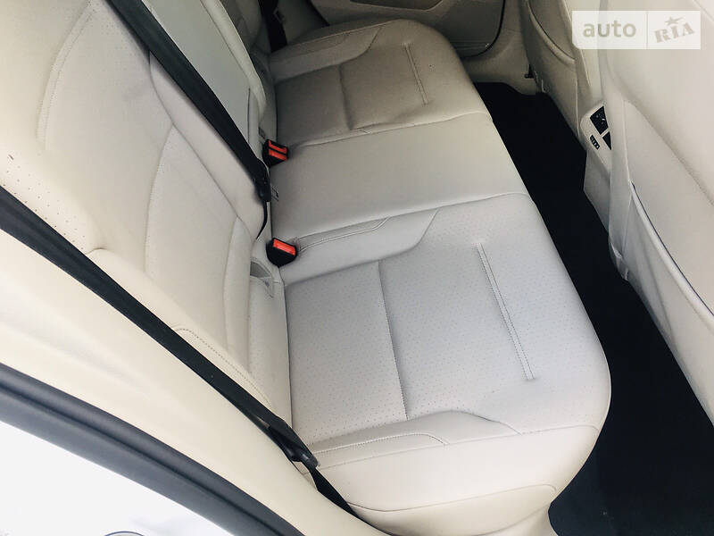 Універсал Volkswagen Golf 2015 в Рівному фото 21 Універсал Volkswagen Golf 2015 в Рівному