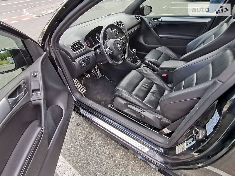 Хетчбек Volkswagen Golf 2011 в Києві