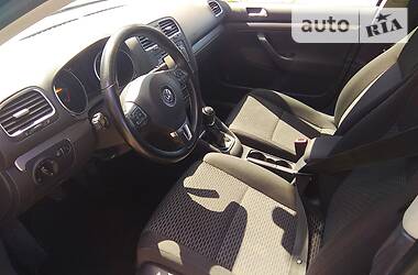 Універсал Volkswagen Golf 2013 в 