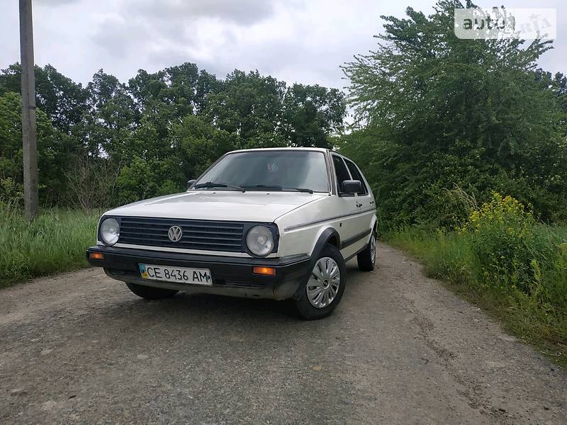 Хетчбек Volkswagen Golf 1988 в 