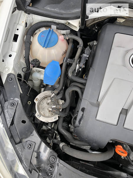 Хетчбек Volkswagen Golf 2010 в Івано-Франківську
