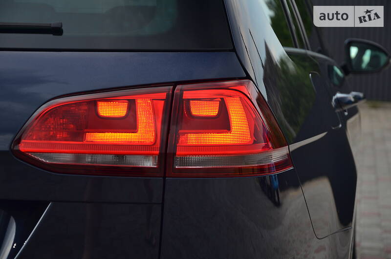 Універсал Volkswagen Golf 2015 в Луцьку
