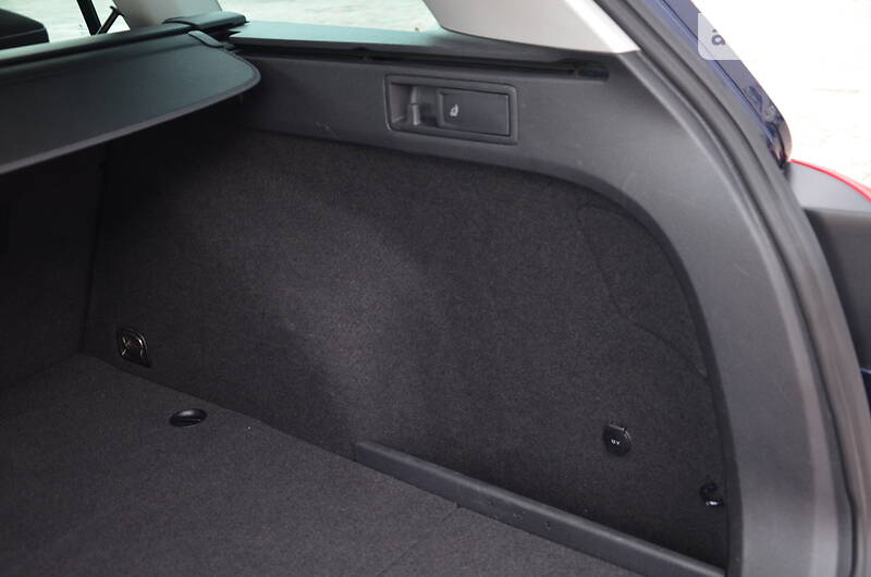 Універсал Volkswagen Golf 2015 в Луцьку