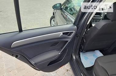 Універсал Volkswagen Golf 2016 в 