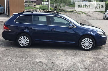 Універсал Volkswagen Golf 2012 в 