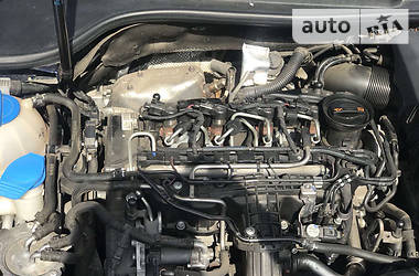 Універсал Volkswagen Golf 2012 в 
