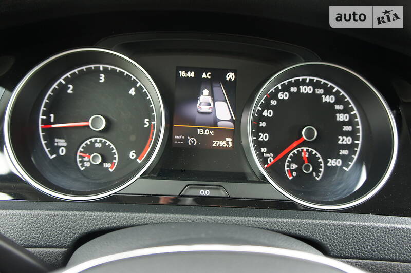 Універсал Volkswagen Golf 2014 в Чорткові