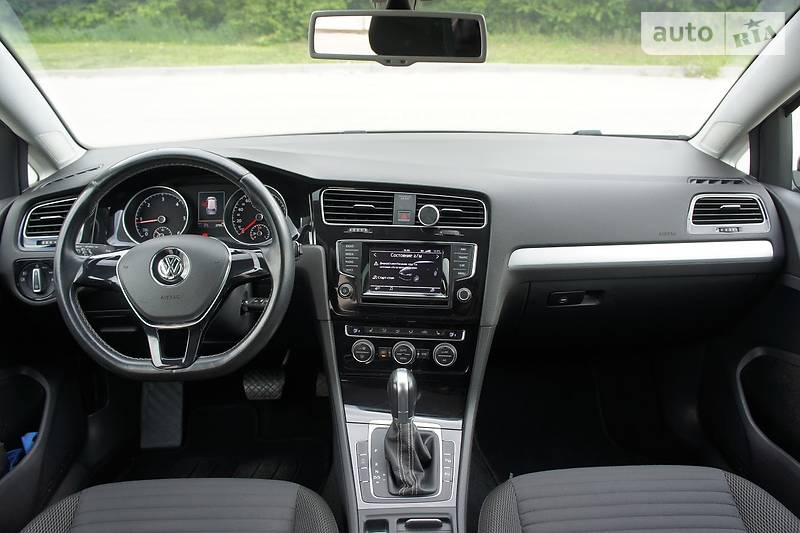 Універсал Volkswagen Golf 2014 в Чорткові