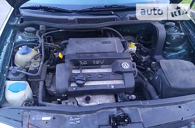 Універсал Volkswagen Golf 2000 в 