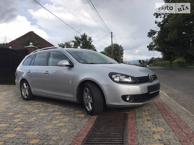 Універсал Volkswagen Golf 2011 в Сваляві