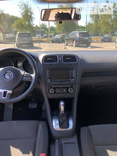 Хетчбек Volkswagen Golf 2012 в Запоріжжі