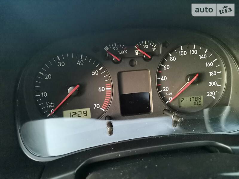 Хетчбек Volkswagen Golf 2002 в Києві фото 22 Хетчбек Volkswagen Golf 2002 в Києві