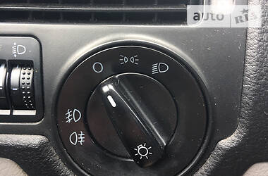 Універсал Volkswagen Golf 2001 в 
