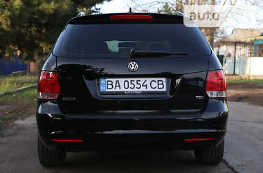 Универсал Volkswagen Golf 2011 в 