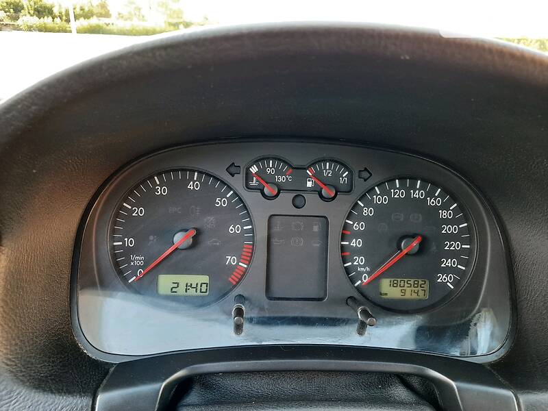 Хетчбек Volkswagen Golf 1999 в Полтаві фото 63 Хетчбек Volkswagen Golf 1999 в Полтаві