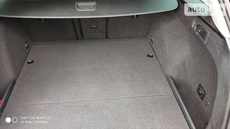 Універсал Volkswagen Golf 2016 в Чернівцях фото 21 Універсал Volkswagen Golf 2016 в Чернівцях