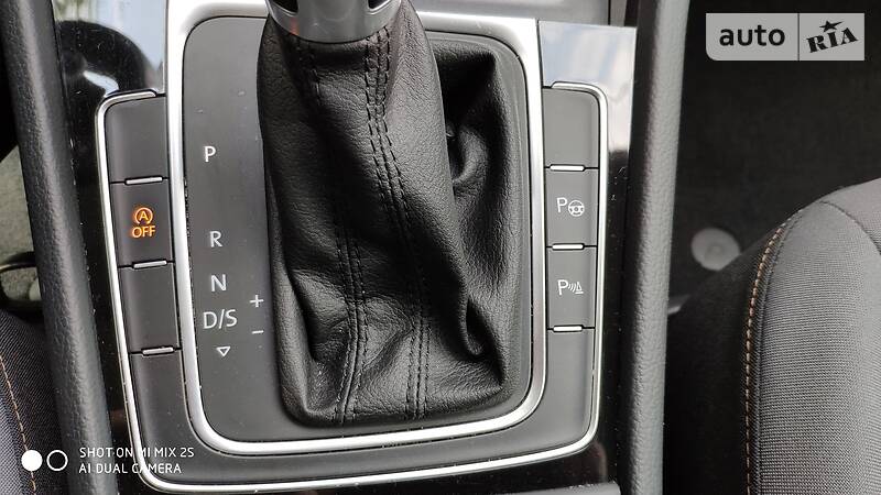 Універсал Volkswagen Golf 2016 в Чернівцях фото 33 Універсал Volkswagen Golf 2016 в Чернівцях