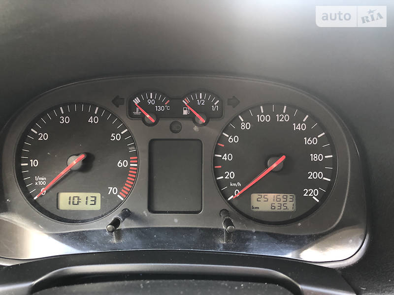 Хетчбек Volkswagen Golf 2000 в Дрогобичі